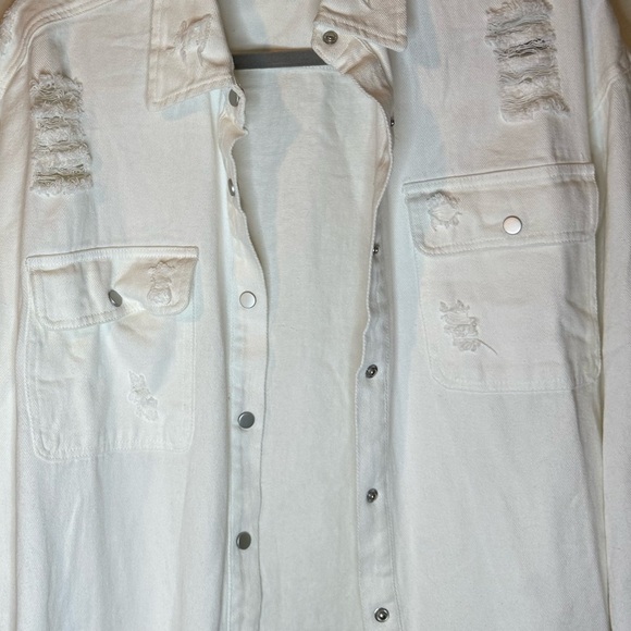 Heyday White Distressed Button-Up Jean Jacket | Oversized | NWOT - Picture 4 of 10